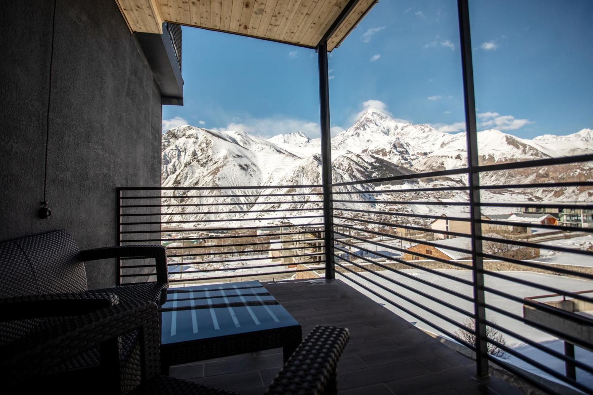 Kazbegi Hotel Grand View Exterior foto